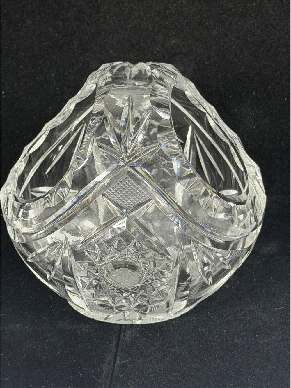 Vintage Clear Cut Glass Crystal Basket Bowl F4 Storage Location